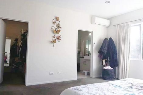 Photo of property in 76 Kyle Road, Greenhithe, Auckland, 0632