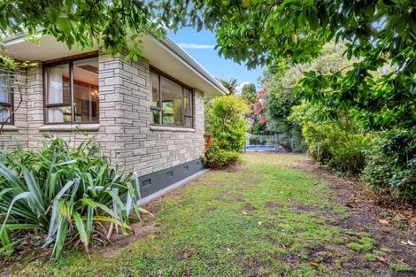 Photo of property in 10 Pollen Street, Woodville, 4920