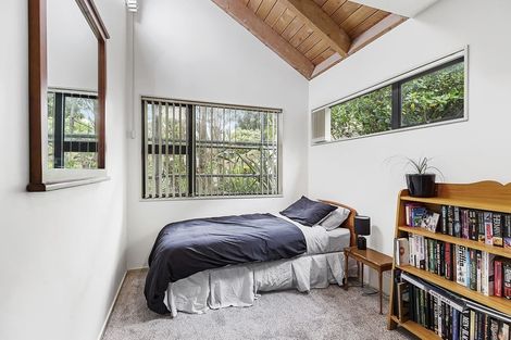 Photo of property in 114 Sidlaw Street, Strathmore Park, Wellington, 6022