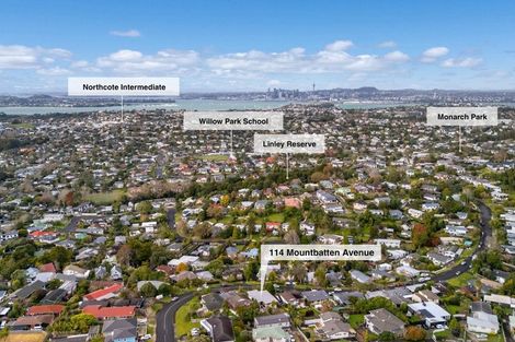 Photo of property in 114 Mountbatten Avenue, Hillcrest, Auckland, 0627