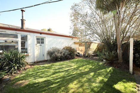 Photo of property in 69 Main North Road, Geraldine, 7930