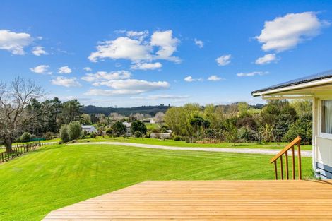 Photo of property in 20 Lupis Way, Kaiwaka, 0573