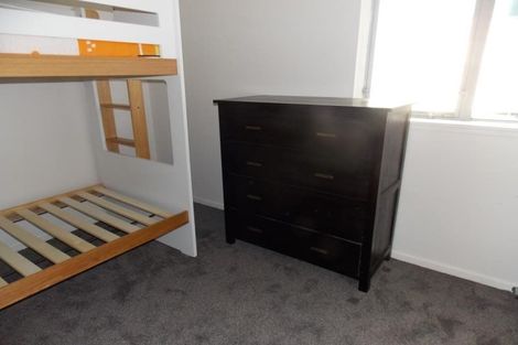 Photo of property in Terrace Heights Apartments, 2/163p The Terrace, Wellington Central, Wellington, 6011