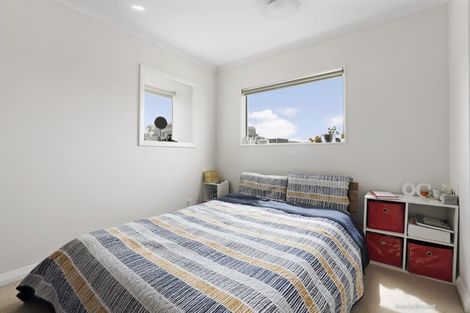 Photo of property in Monvie Apartments, 701/15 Holland Street, Te Aro, Wellington, 6011