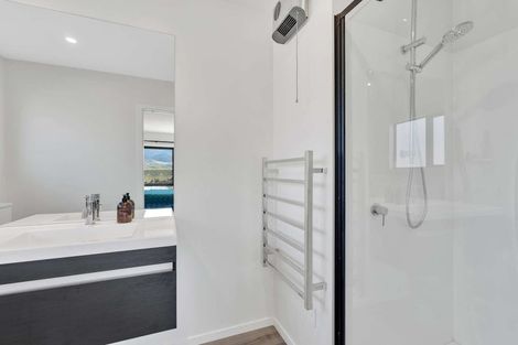 Photo of property in 15 Arion Court, Mount Pisa, Cromwell, 9383