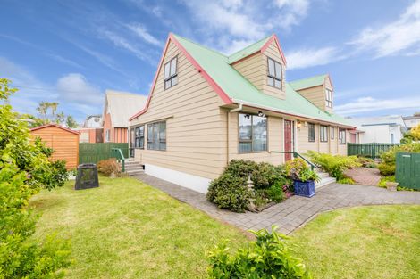Photo of property in 2/27 Rogan Street, Mount Roskill, Auckland, 1041