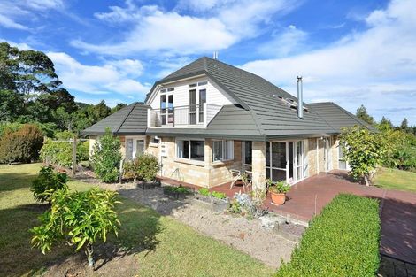 Photo of property in 56 Polo Prince Drive, Totara Park, Manurewa, 2576