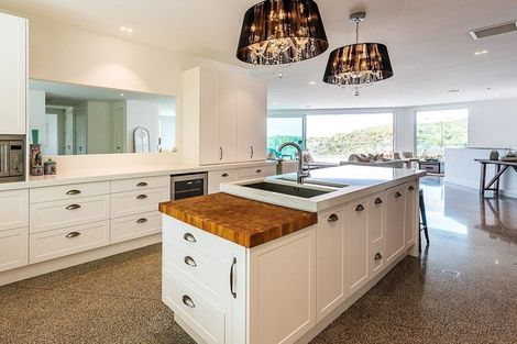 Photo of property in 52 Delamore Drive, Oneroa, Waiheke Island, 1081