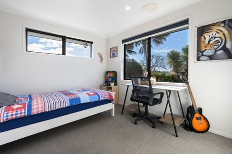 Photo of property in 356 Ngatai Road, Bellevue, Tauranga, 3110