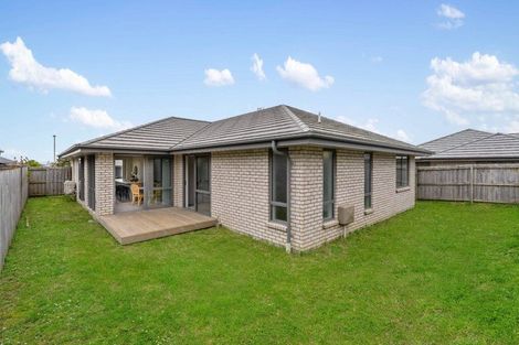 Photo of property in 17 Olivia Road, Pukekohe, 2120