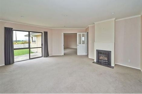 Photo of property in 157 Pacific Drive, Fitzherbert, Palmerston North, 4410