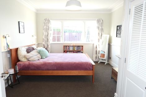 Photo of property in 16b Clyde Street, Oamaru North, Oamaru, 9400