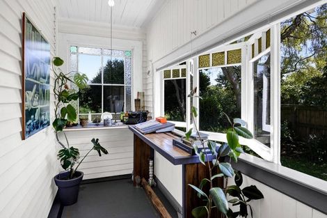 Photo of property in 9 Bridger Place, Eltham, 4322