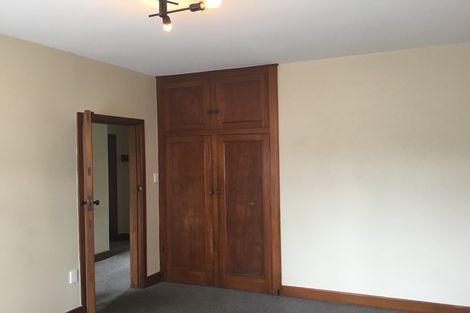 Photo of property in 118 Holly Road, St Albans, Christchurch, 8014