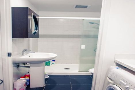 Photo of property in Q-central 44-58 Apartments, 5a/46 Liverpool Street, Auckland Central, Auckland, 1010