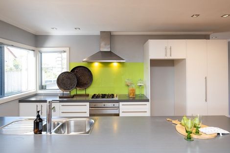 Photo of property in 51a Douglas Mclean Avenue, Marewa, Napier, 4110