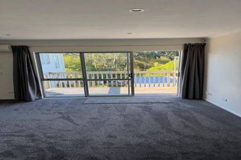 Photo of property in 33a Mexted Crescent, Ranui, Porirua, 5024
