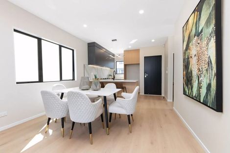 Photo of property in 14 Greenbrier Street, Westgate, 0814