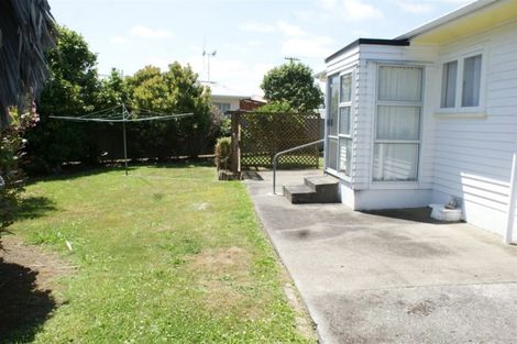 Photo of property in 9 Iti Street, Otaki, 5512