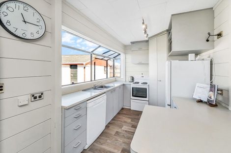 Photo of property in 69 Station Street, Leeston, 7632