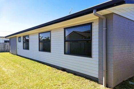 Photo of property in 358 One Tree Point Road, One Tree Point, 0118