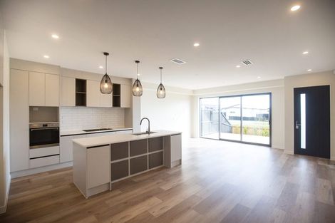 Photo of property in 93a Argent Lane, Wainui, 0932