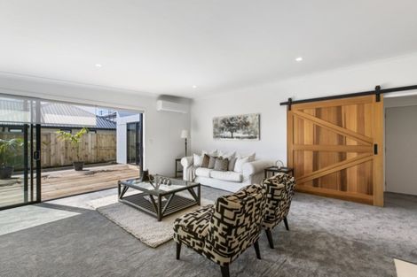 Photo of property in 105 The Boulevard, Papamoa Beach, Papamoa, 3118