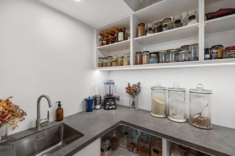 Photo of property in 42 Te Auhi Way, Welcome Bay, Tauranga, 3112