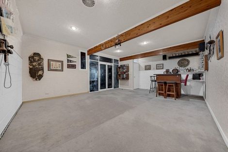 Photo of property in 3 Dundas Place, Henderson, Auckland, 0612