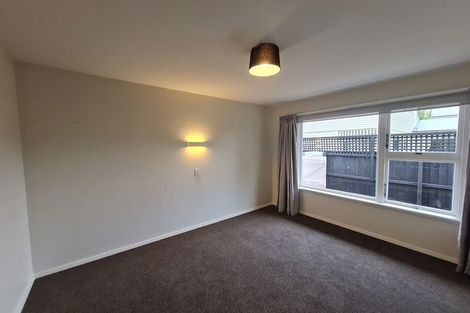 Photo of property in 2/35 Hamilton Avenue, Ilam, Christchurch, 8041