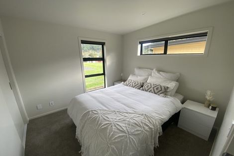 Photo of property in 10/370 Stokes Valley Road, Stokes Valley, Lower Hutt, 5019