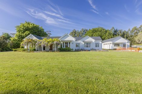 Photo of property in 724 Porangahau Road, Waipukurau, 4282