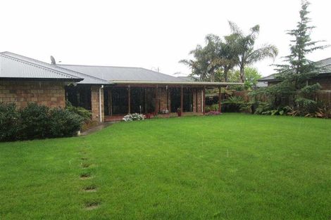 Photo of property in 16 San Clemento Way, Rototuna, Hamilton, 3210