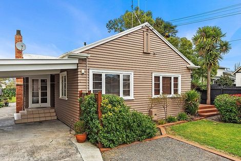 Photo of property in 2 James Street, Hamilton East, Hamilton, 3216