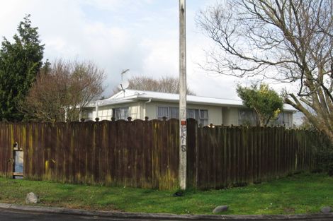 Photo of property in 14 Chantal Place, Red Hill, Papakura, 2110