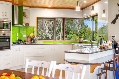 Photo of property in 211 Gray Road, Te Kamo, Kamo, 0185