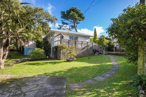 Photo of property in 23 Cornwall Crescent, Cannons Creek, Porirua, 5024