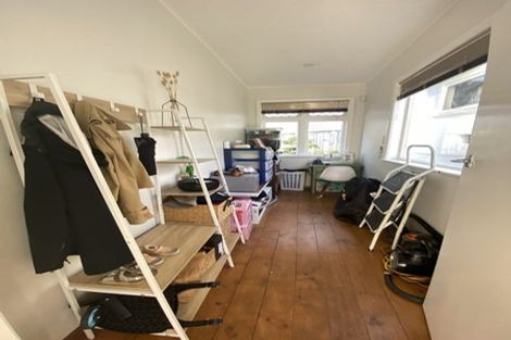 Photo of property in 92 Wexford Road, Miramar, Wellington, 6022