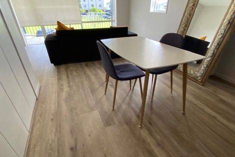 Photo of property in 6/1 Opito Way, East Tamaki, Auckland, 2013