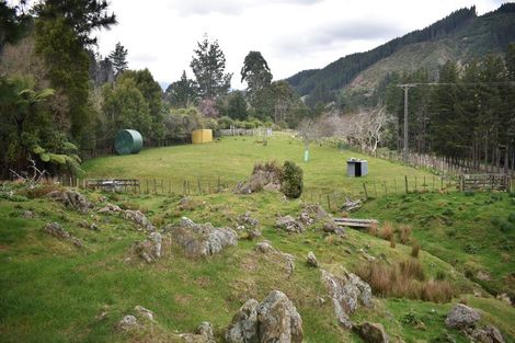 Photo of property in 41 Kaitawa Road, Hautere, Otaki, 5582