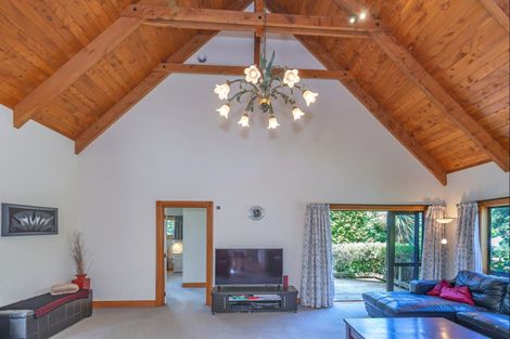 Photo of property in 120 Heatherlea Road West, Levin, 5575