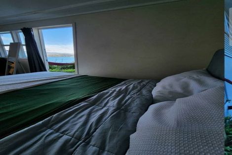 Photo of property in 106 Nicholson Road, Khandallah, Wellington, 6035