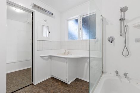 Photo of property in 6 Pukekohatu Street, Waitara, 4320