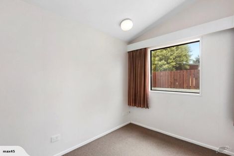 Photo of property in 1a Gala Street, Vauxhall, Dunedin, 9013