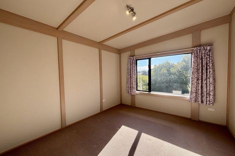 Photo of property in 71a Milton Terrace, Picton, 7220