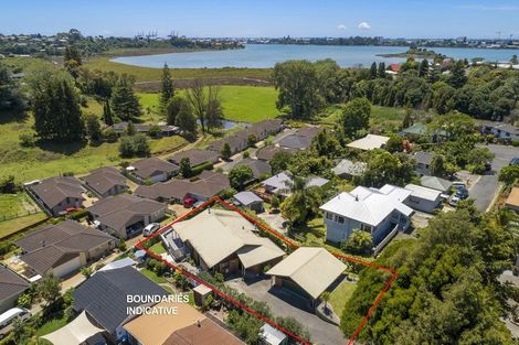 Photo of property in 4 Waikareao Way, Brookfield, Tauranga, 3110