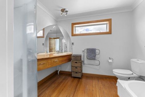 Photo of property in 29 Tainui Street, Welbourn, New Plymouth, 4312