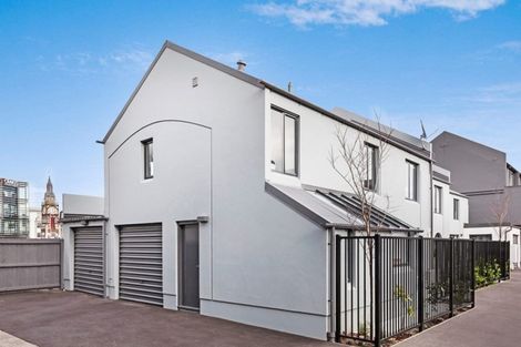 Photo of property in 10/388 Montreal Street, Christchurch Central, Christchurch, 8013