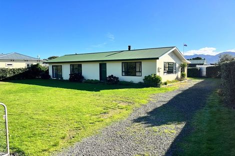 Photo of property in 99 Lake Ferry Road, Lake Ferry, Featherston, 5772
