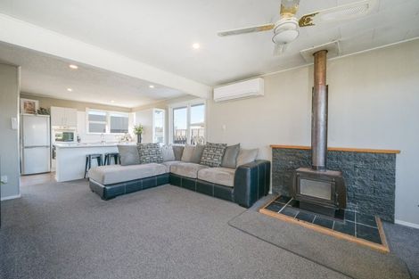 Photo of property in 18 Campbell Street, Alexandra, 9320